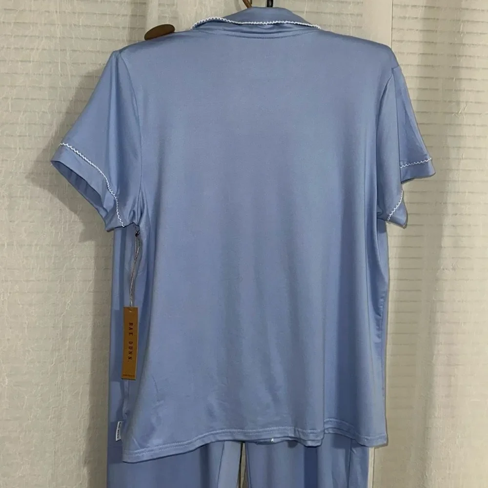 RAE DUNN. M Light Blue White Notch Collar Short Sleeve Button Top Cropped PJ - Picture 3 of 14